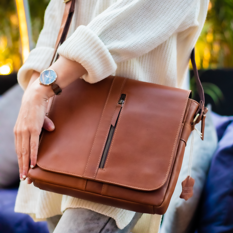 Versatile Unisex Laptop Tote: Elevate Style with Elegance and Durability