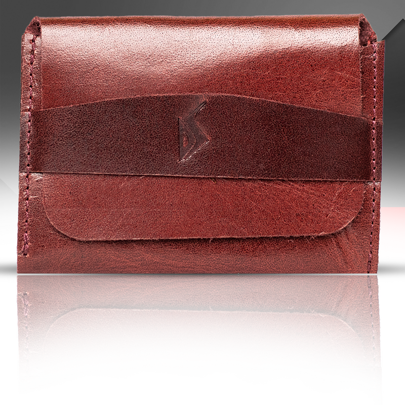 Sophisticated Leather Card Holder - Practical Elegance for Daily Essentials