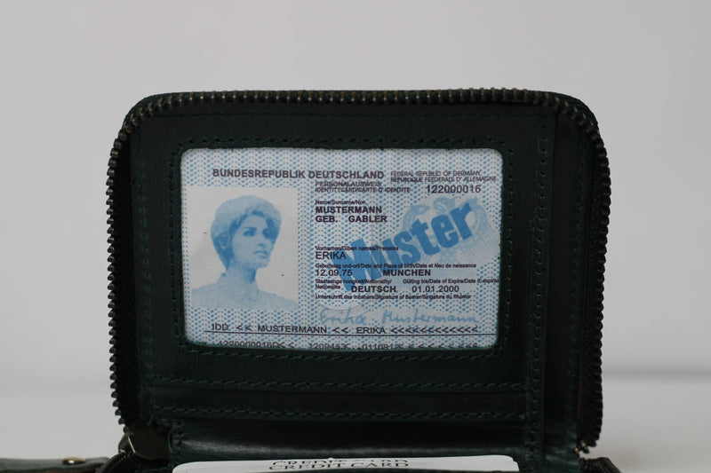 Secure Luxury: RFID Leather Zip Wallet | Stylish & Organized