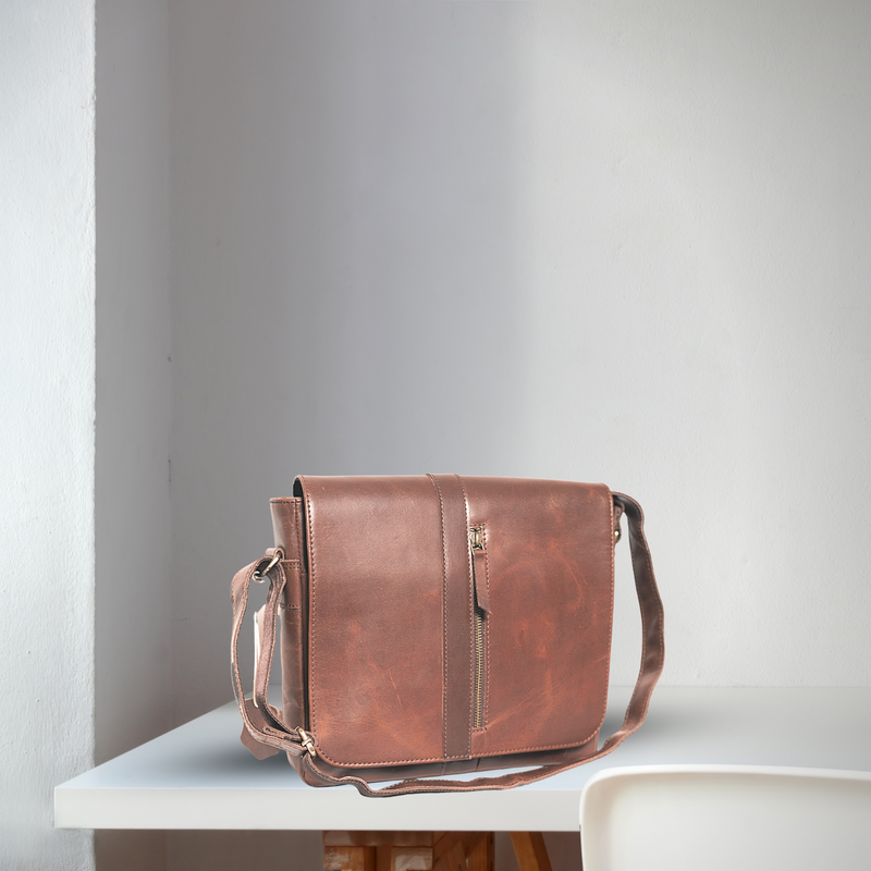 Sun-Kissed Style: Tan Leather Handbags